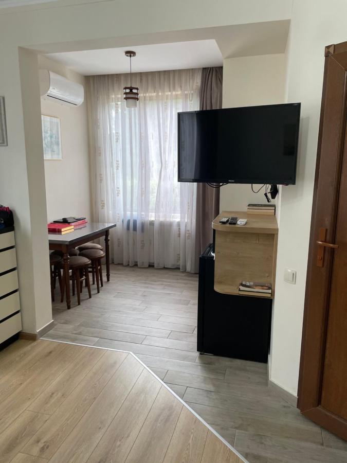 Temo Guest House 10 Batum Dış mekan fotoğraf