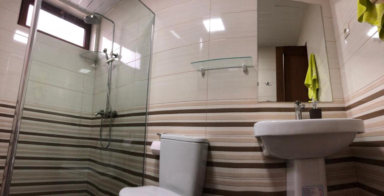 Temo Guest House 10 Batum Dış mekan fotoğraf
